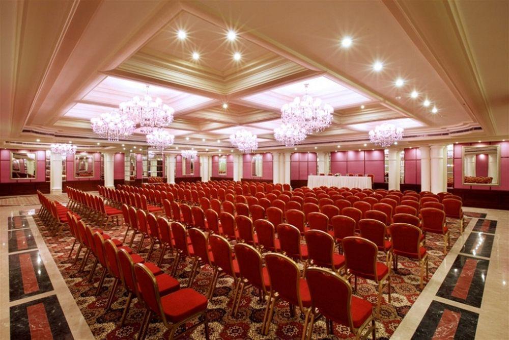 Tuli Imperial Hotel Nágpur Kültér fotó